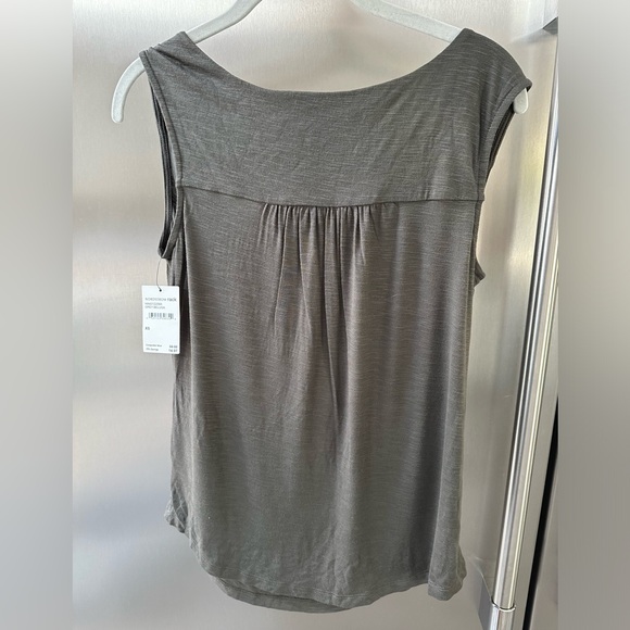 NWT Halogen Women’s Gray Blouse - Picture 3 of 4